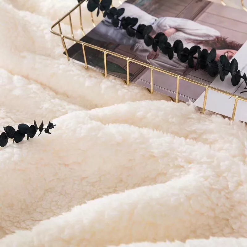 luxury Double lamb wool blanket