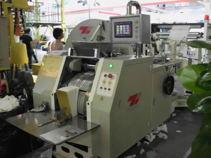 computer type Automatic High speed  kraft gift food brown paper carry sharp v bottom bag making machine