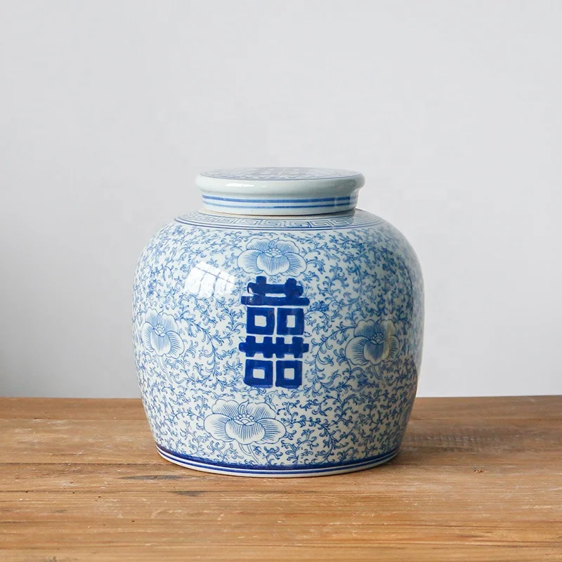 Blue and white double happiness antique hand-painted ceramic jar with lid ,retro-Chinese home decoration porcelain art wholesale
