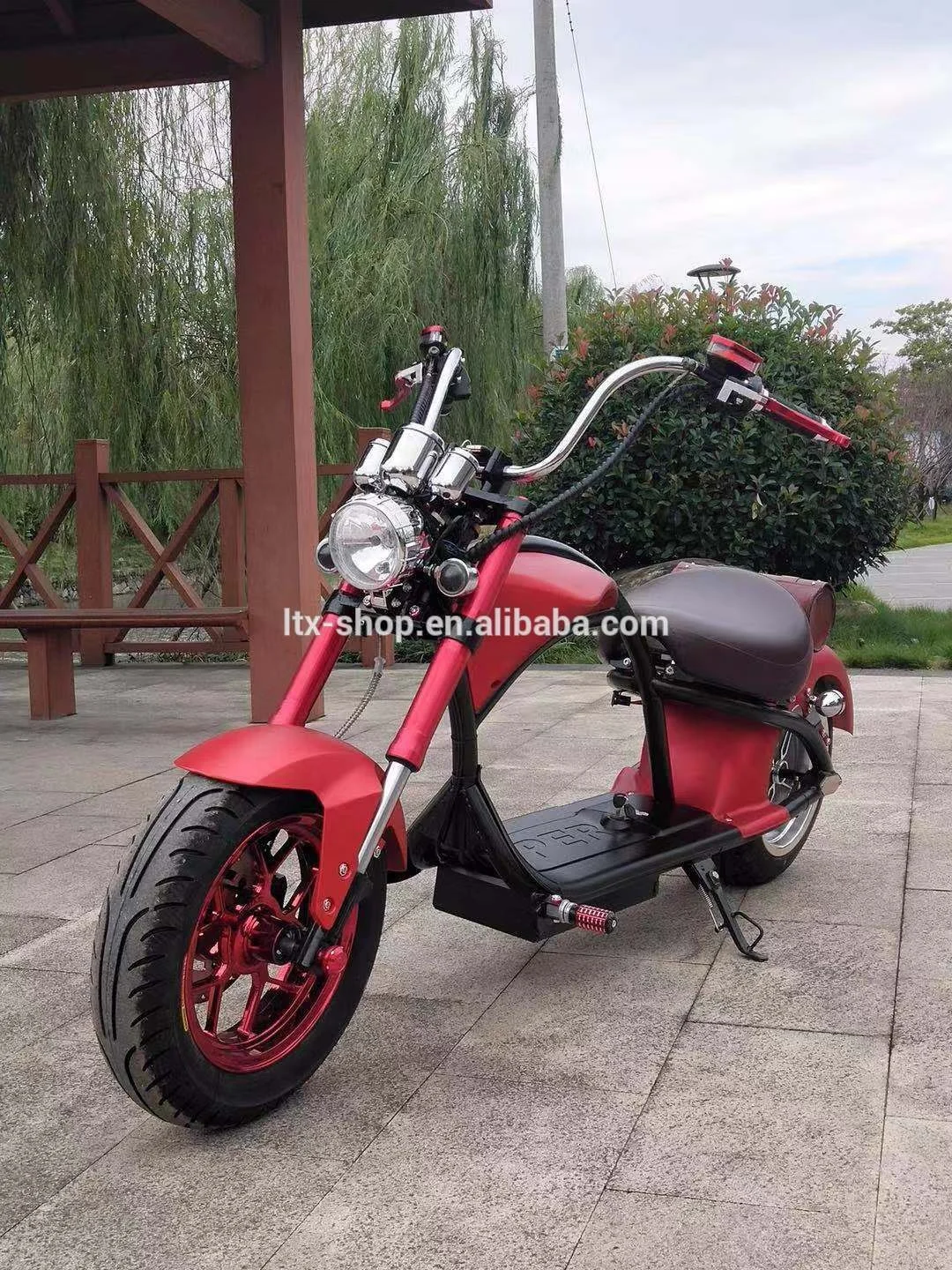2022 Latest 18*9.5 Inch Fat Tire 2 Wheels Citycoco Electric Haley Scooter,Cool 2000W Lithium Battery Electric Citycoco Motorbike