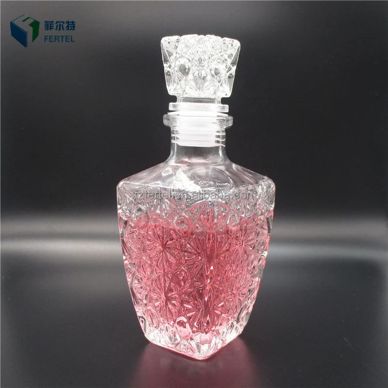 
250ML 500ML 750ML Glass liquor bottle for vodka whisky with glass lid 