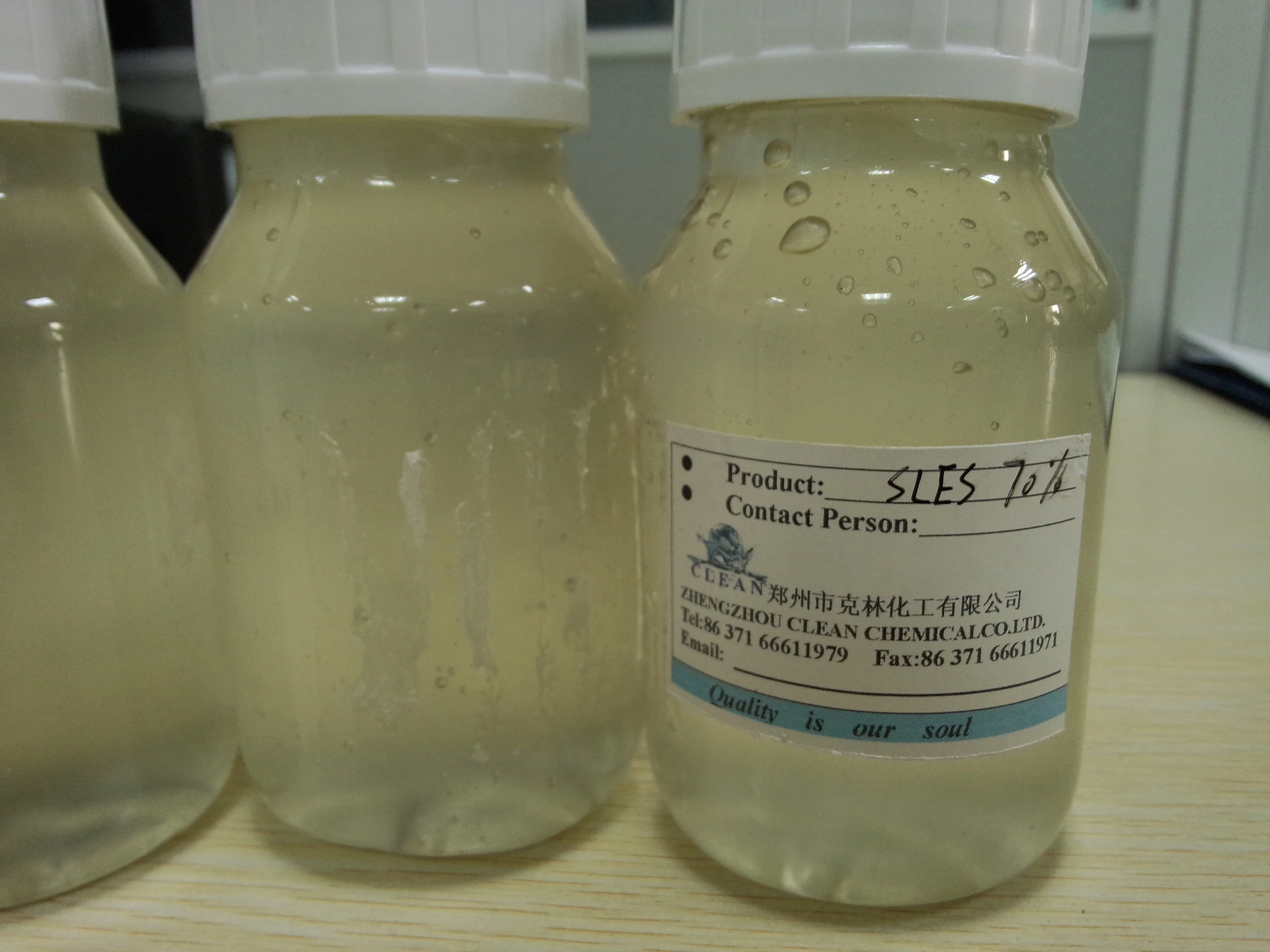 Clean Chemical Cheap SLES 70% in detergent raw material for sale manufacturers