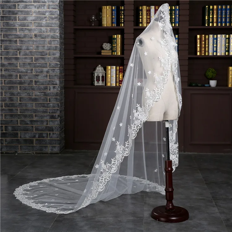 
In Stock 3m long Ivory bridal wedding veils 