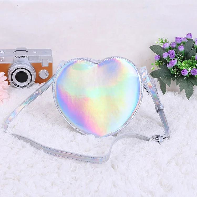 2021 Laser PVC mini heart shape holographic pvc tote bag