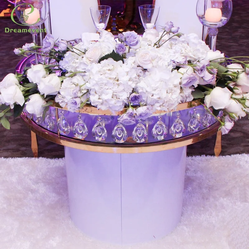 
Beautiful stainless steel gold decorate acrylic crystal wedding cake table 