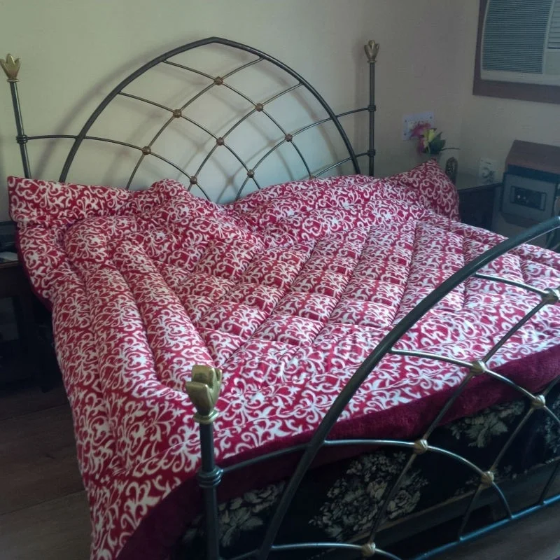 HFJ-28F-2 Компьютеризированная швейная машина для матрасов с одной иглой