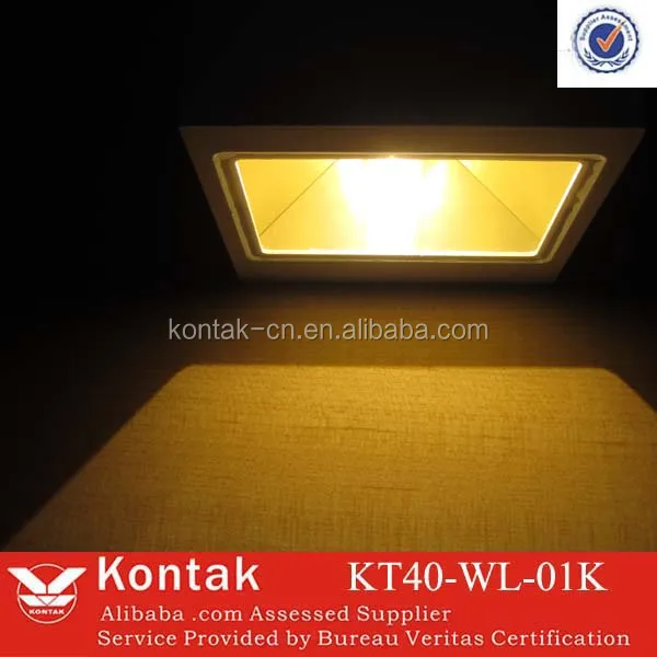 Внешний светодиодный настенный светильник Современный наружный вверх вниз/светодиодный для сада/улицы поверхностного монтажа