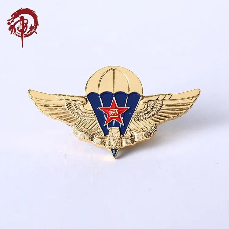 
Factory wholesale custom logo enamel affordable custom logo metal pin badges 