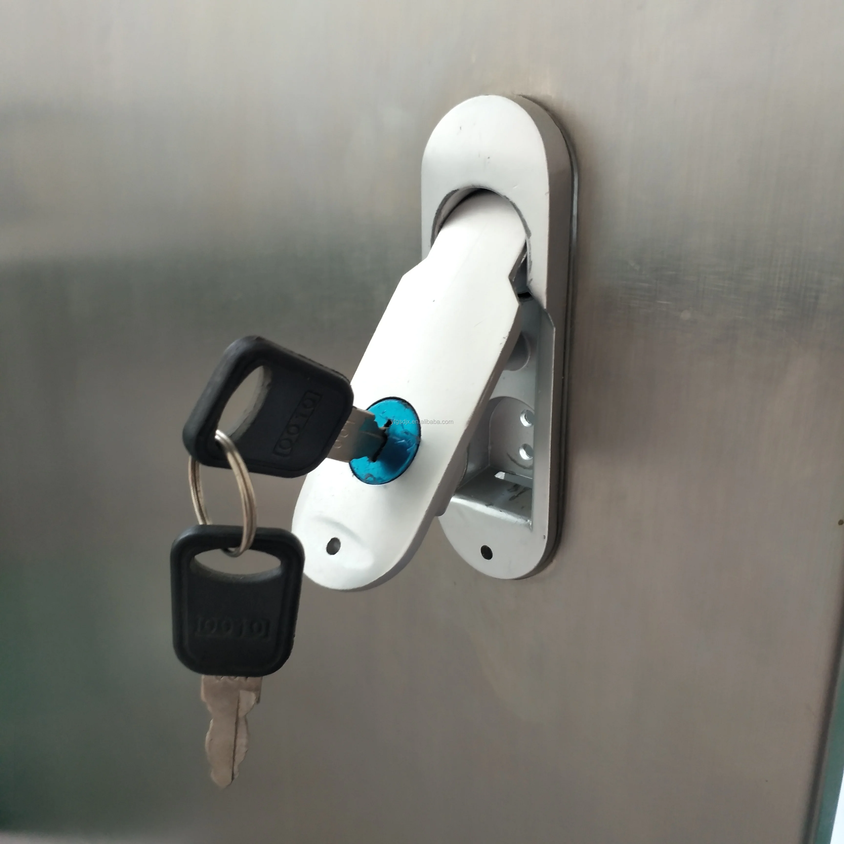 Outdoor stainless steel network cabinet floor server rack wall-mounted power amplifier cabinet switch cabinet