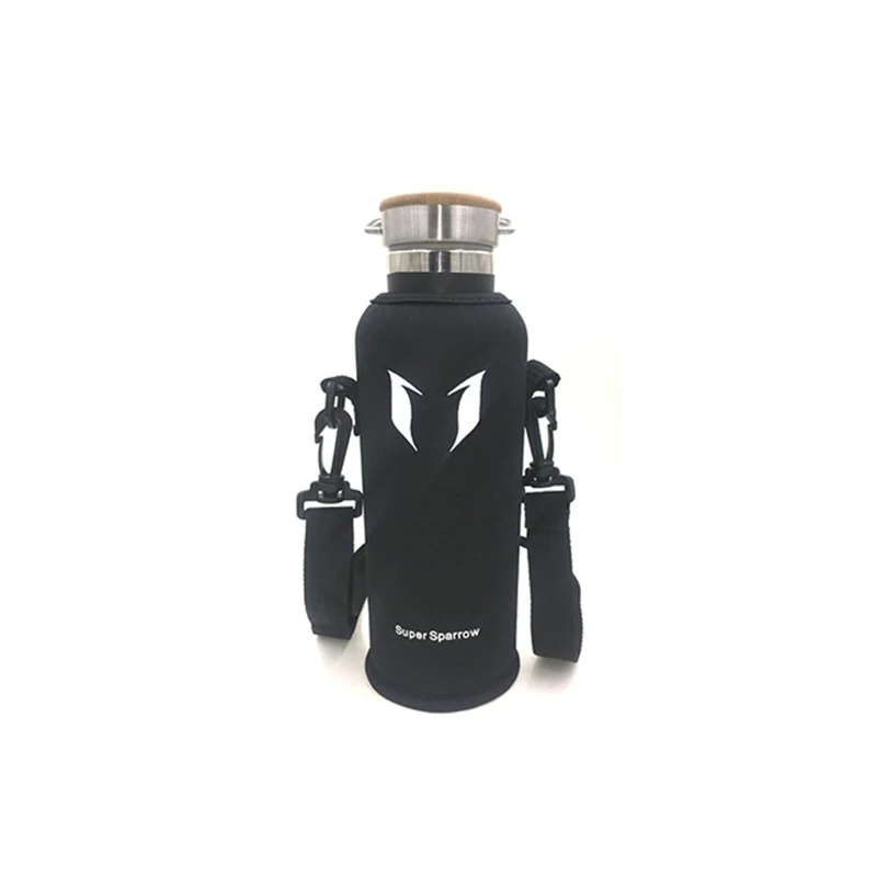 Portable shoulder strap leather wine bottle carrying case