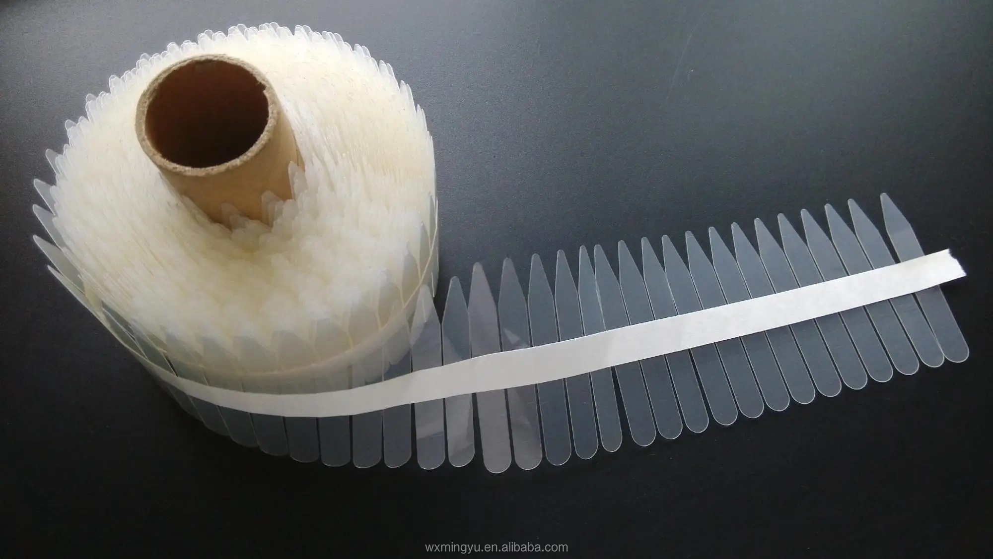 Plastic Collar Stays