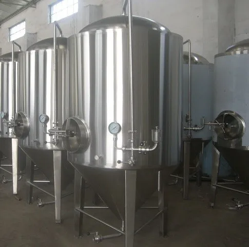 Insullated high quality milk storage tank