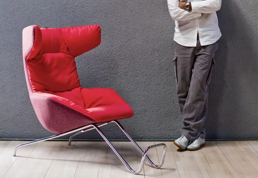 
Hot sale home furniture OX shape Take A Line For A Walk Chair swivel armchair with ottoman 