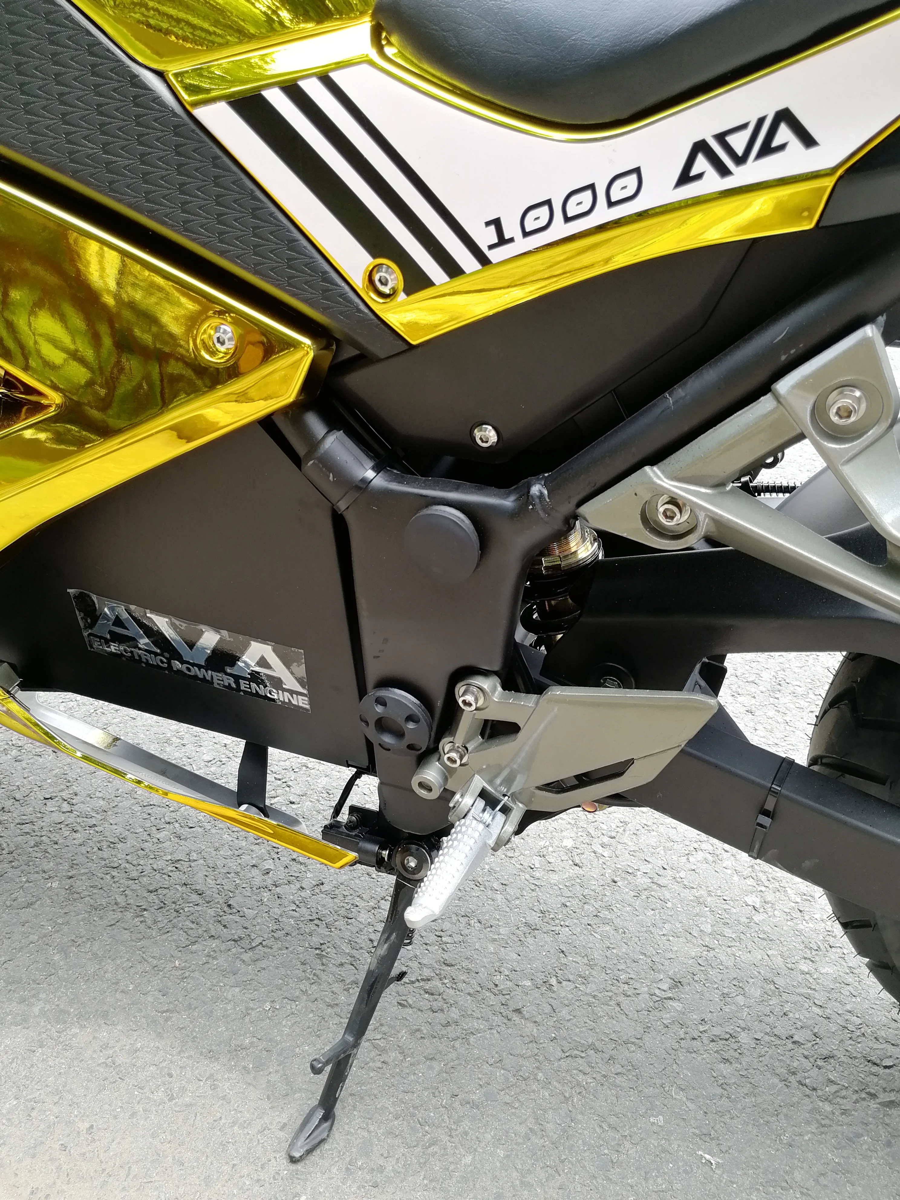 Max loading 150kg electric racing motorcycle