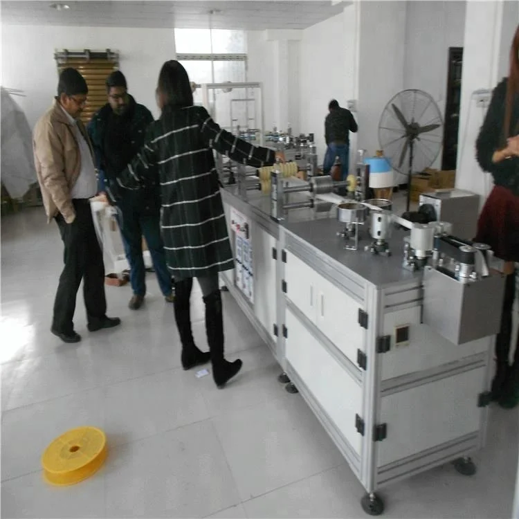 Одноразовые PP Нетканые полосы крышка зажима пышные волосы сеть изготовляющая машина