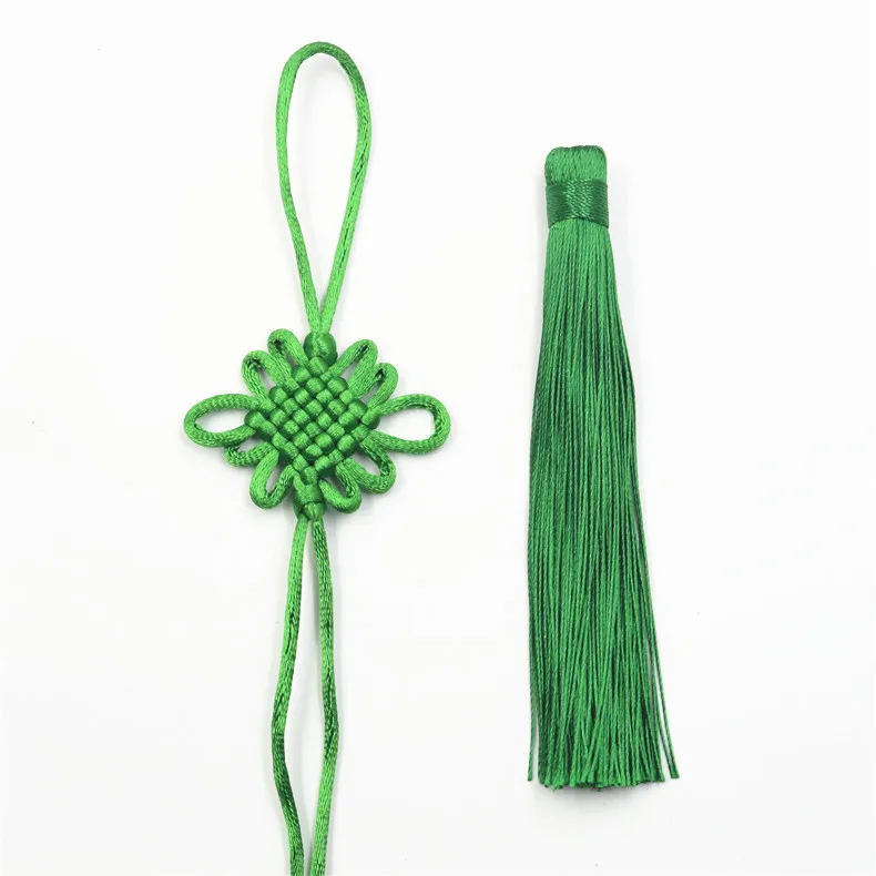 Handmade Chinese Knot Car Mirror Pendant Car Decorative Tassel OEM 100% Polyester Knitted Gold Tassel for Bookmarks Mini Tassels