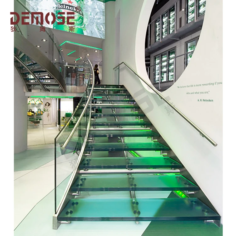 Внимание: вот demose прозрачный сборка плавающий лестница