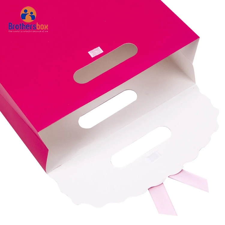 china supplier Accept Customised Logo Gift Carry Paper Shopping Bags kraft paper bag with handle