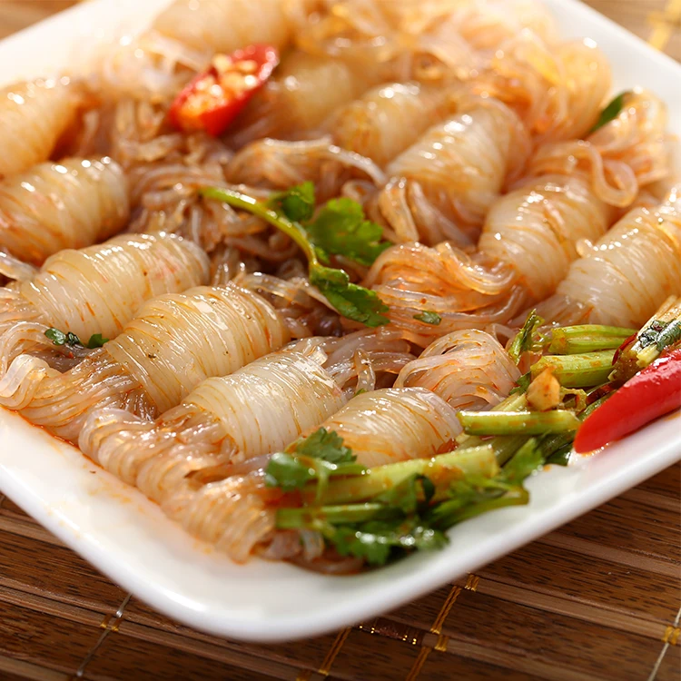 Диетическая еда с низким содержанием калори, предварительно приготовленная стильная конжаковая лапша