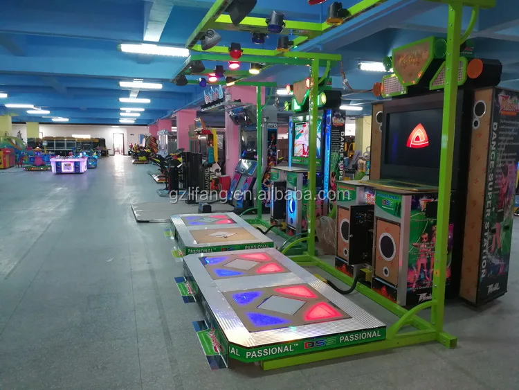 Hot Sale two players Arcade Dance Machine / Video Music game Machine