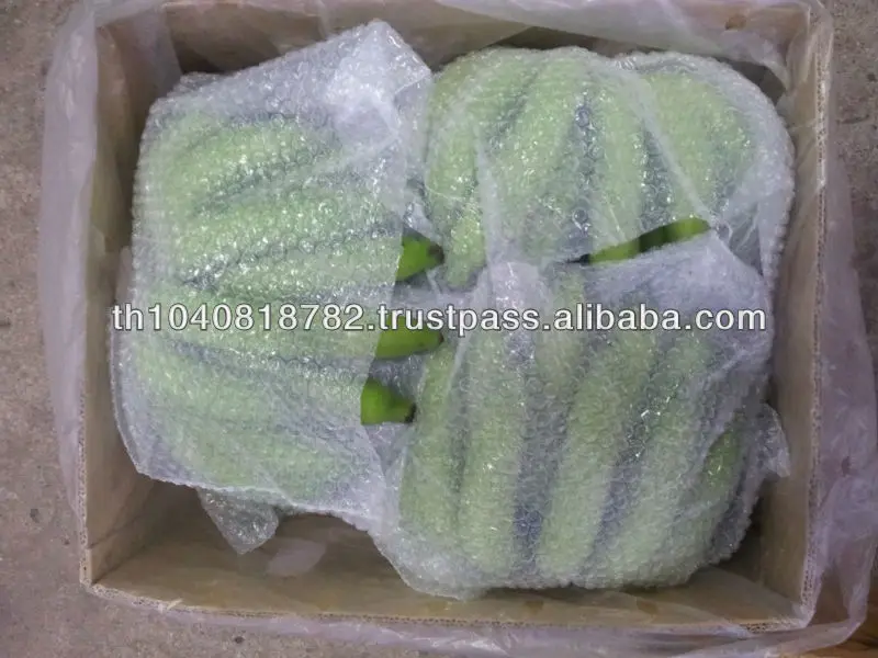 
Fresh Green Cavendish Banana 