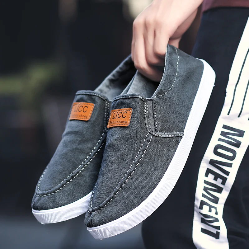 
Men Flat Casual Canvas Shoes Slip-on Shoes For Man 