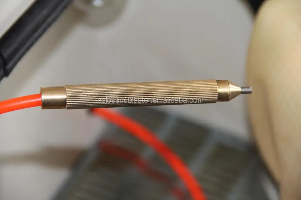 
Dental sandblaster with twin tank 