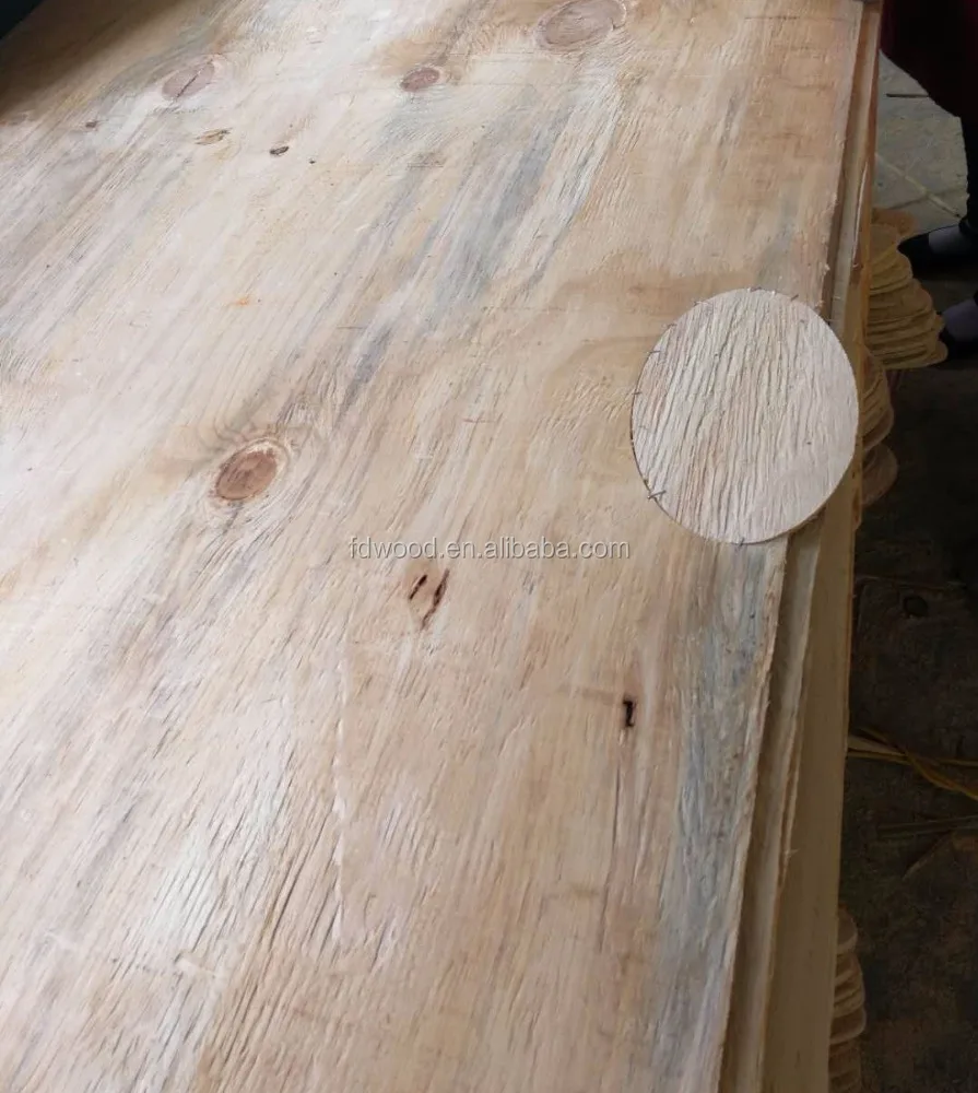 
4mm Good Price Rotary Cut Radiata Pine Core Veneer for Plywood 
