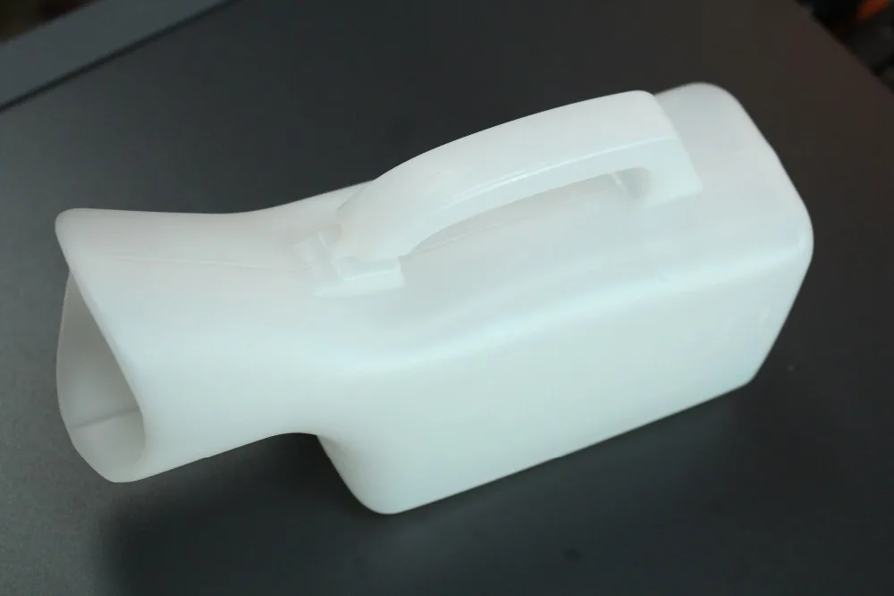 
Good quality cheap price PP plastic portable urinal for female and male with lid 
