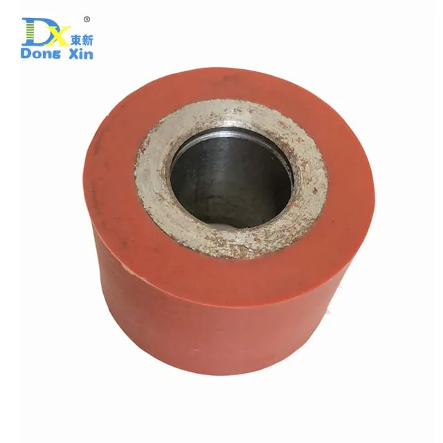 Factory low price red color high heat resistant silicone rubber roller with metal shaft for machine