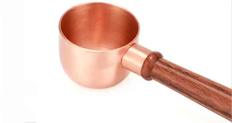 Koonan 12g wooden handle coffee bean measuring spoon coffee powder copper scoop
