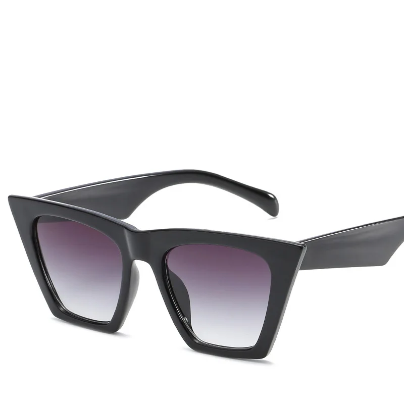 
2019 Trendy plastic sung glasses women shades custom logo wholesale brand design fashion sunglasses 