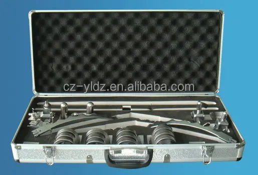 Surgical Instrument--FR II surgical retractor