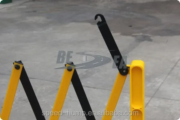 China Factory Yellow Portable Plastic Folding Safety Retractable Fencing