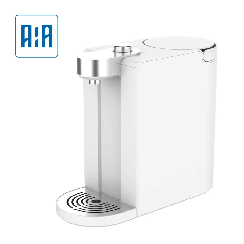 Household small table hot water dispenser