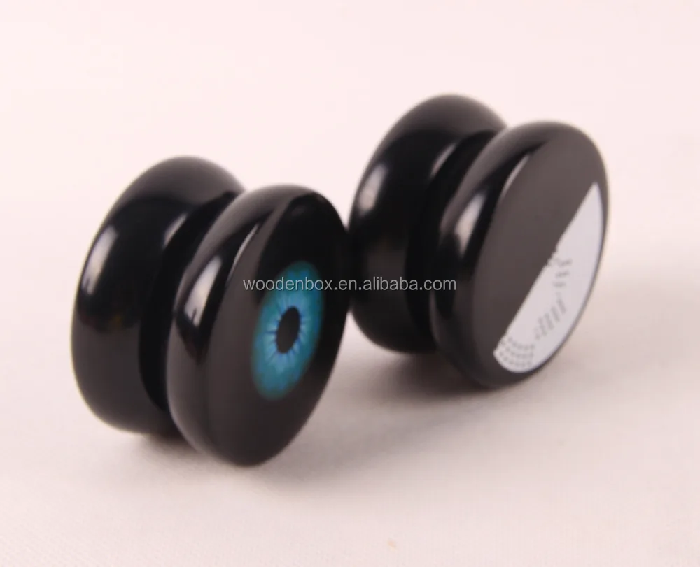 Custom painted wooden yoyo wing shaped and clam shell shaped wooden yoyo