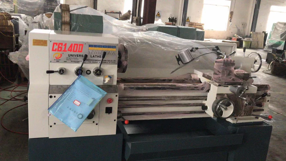 High Quality Universal  Manual Metal Bench Lathe Machine C6132D
