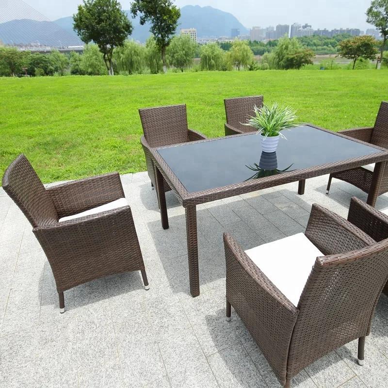 hot sale outdoor garden rattan round  table and chair for relax