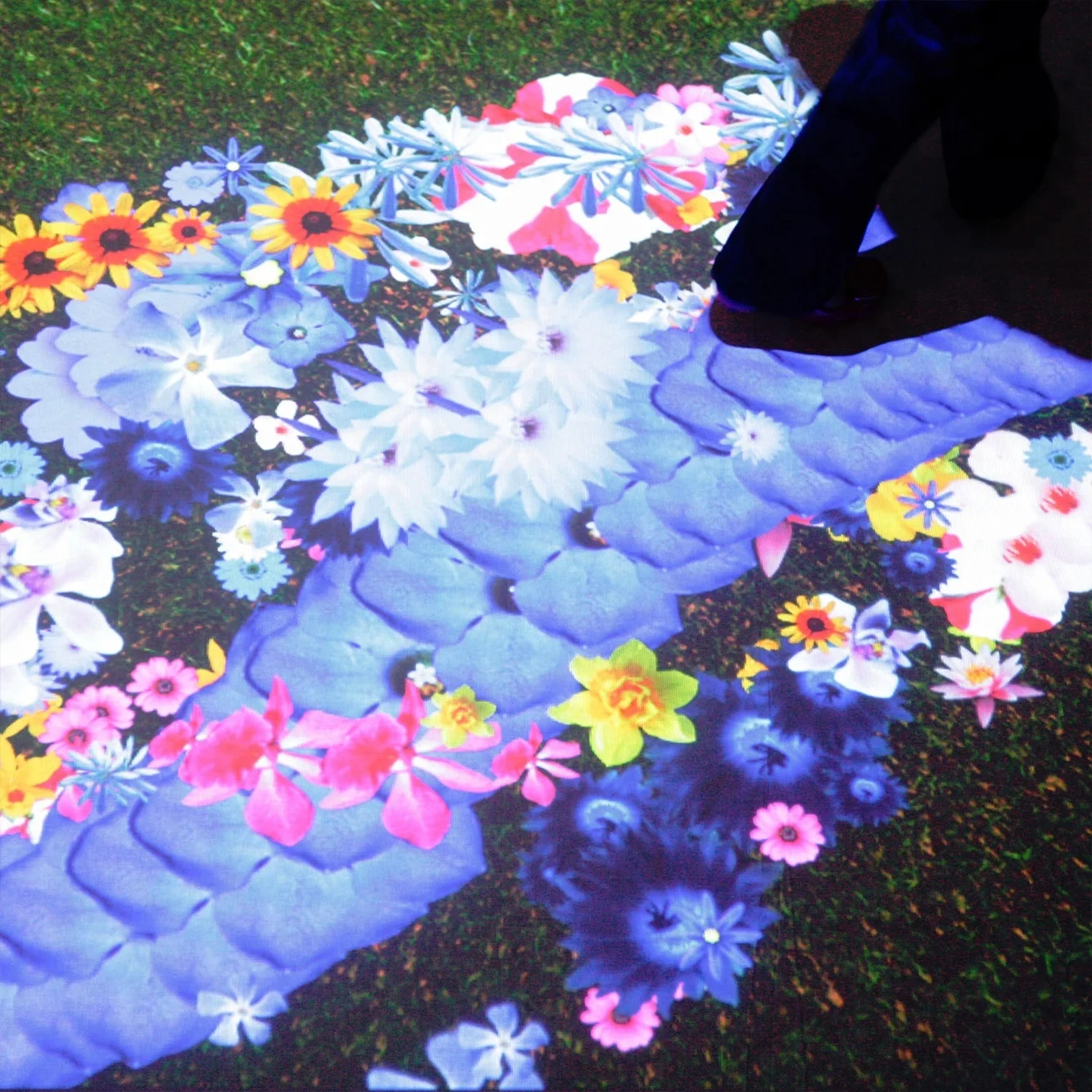 Chariot 3D Football Game Interactive Floor Projector Projection System for Kids Play, Advertising Display.