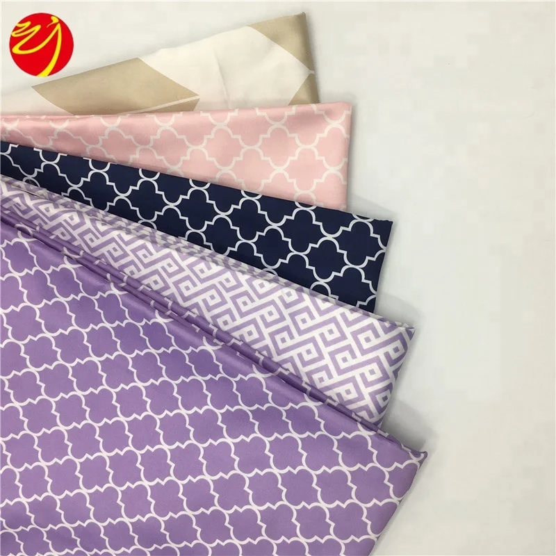 Оптовая продажа, матовая атласная ткань из 100% полиэстера с цветочным принтом, цена за метр