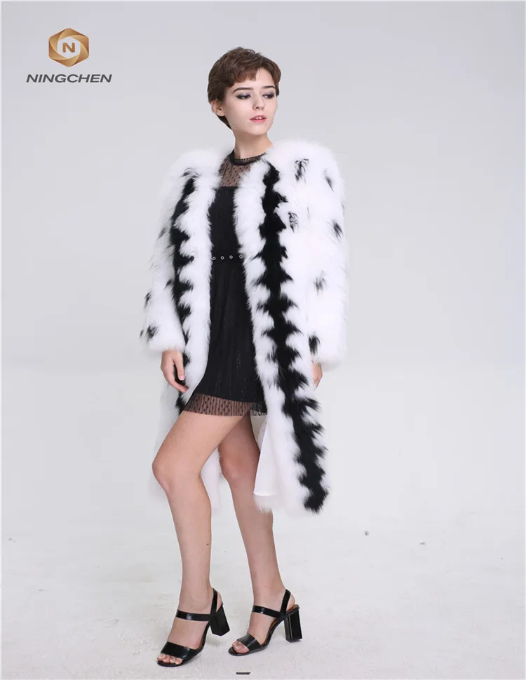 
Luxury New Baby White Fox Fur Coat Woman Real Fur Coat For Winter Warm Plus Size Overcoat 
