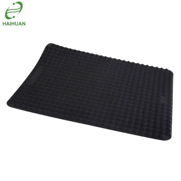 Latest Style Silicone Raised Cone Pyramid Draining Oil Filter Mat Oven Tray for Cooking Baking Roasting