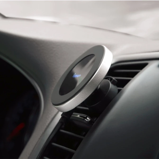 Прямой поставщик с фабрики, магнитный автомобильный держатель, 10 Вт, 7,5 Вт, Быстрое беспроводное автомобильное зарядное устройство Qi