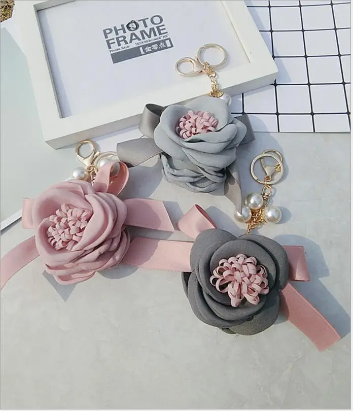 2018 YIWU factory wholesale fashion high quality beautiful Chiffon Flower Pearl keychain