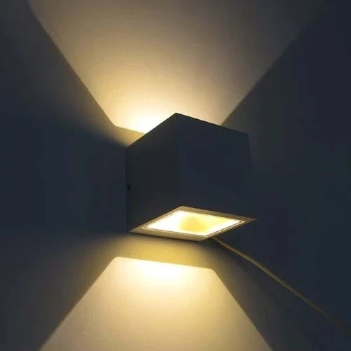 Настенный светильник вверх вниз 6 Вт декоративный куб светодиодный настенный