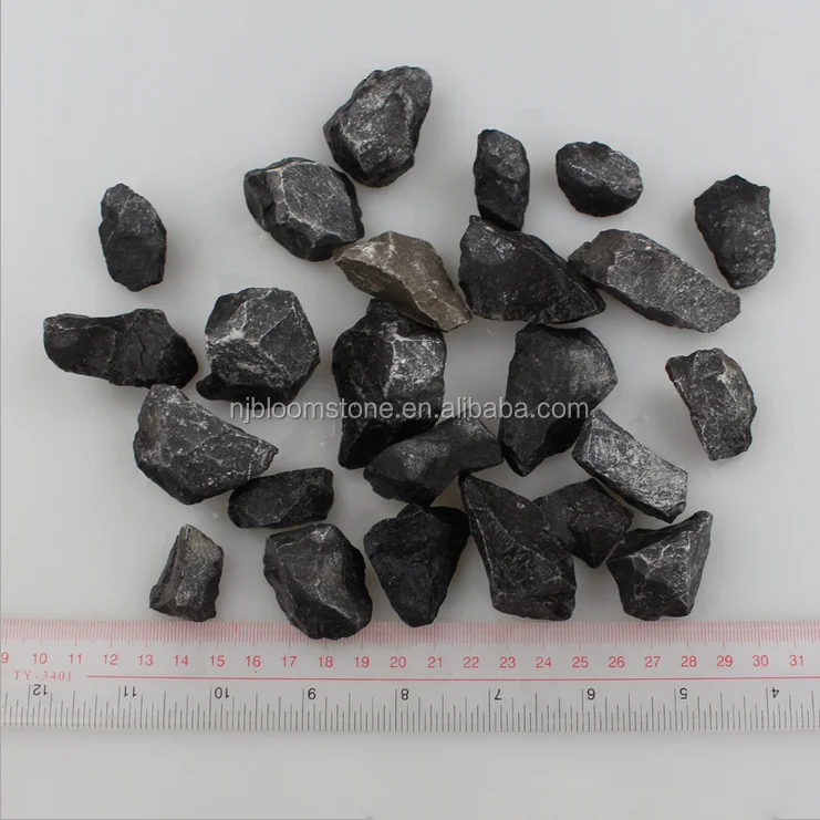 
Black crushed granite chips Black crushed granite chips