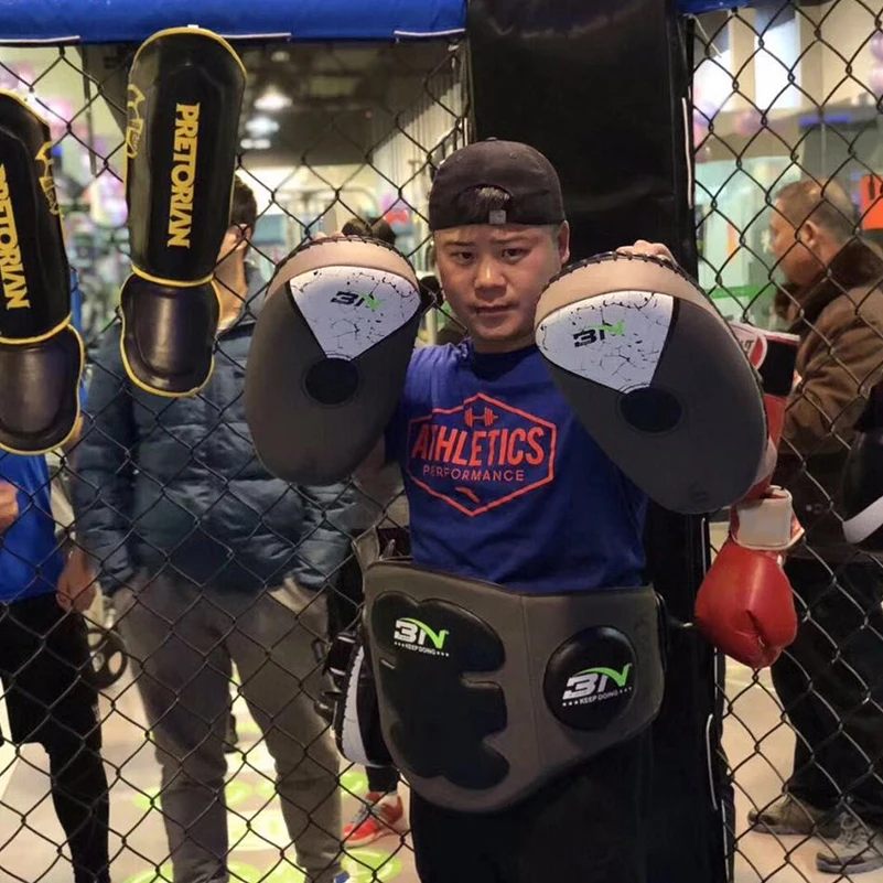 BN PU Leather Foot Target Pad Muay Thai Kick Boxing Taekwondo Sanda Training Pad Punch