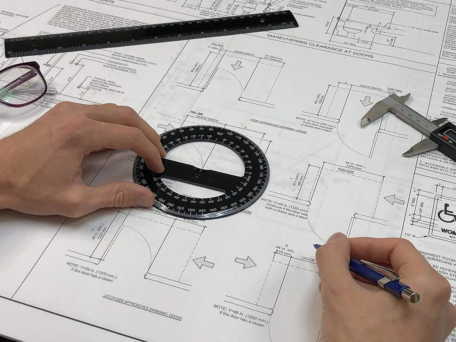 
360 Degree Protractor Premium (Black Color) 