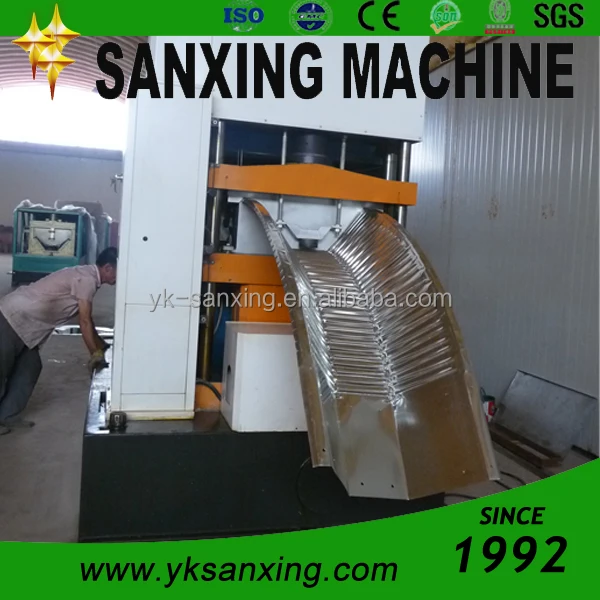 screw joint colored steel chicken house building machine