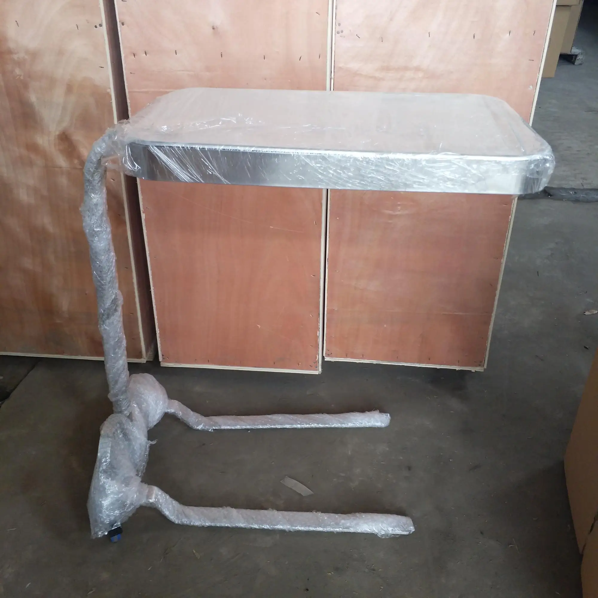 BT-SMT001 Cheap Hospital stainless steel surgical instrument table  Adjustable Mayo tray stand table with wheels price